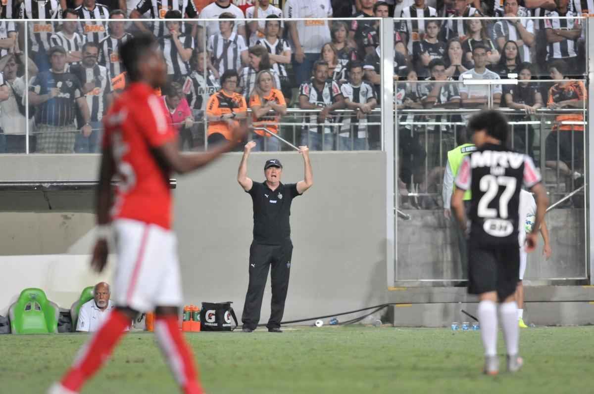 Imagens do jogo entre Atltico e Internacional no Independncia