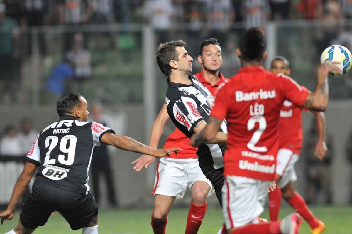 Imagens do jogo entre Atltico e Internacional no Independncia