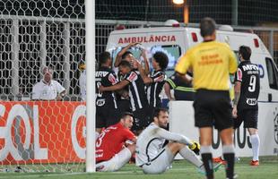 Imagens do jogo entre Atltico e Internacional no Independncia