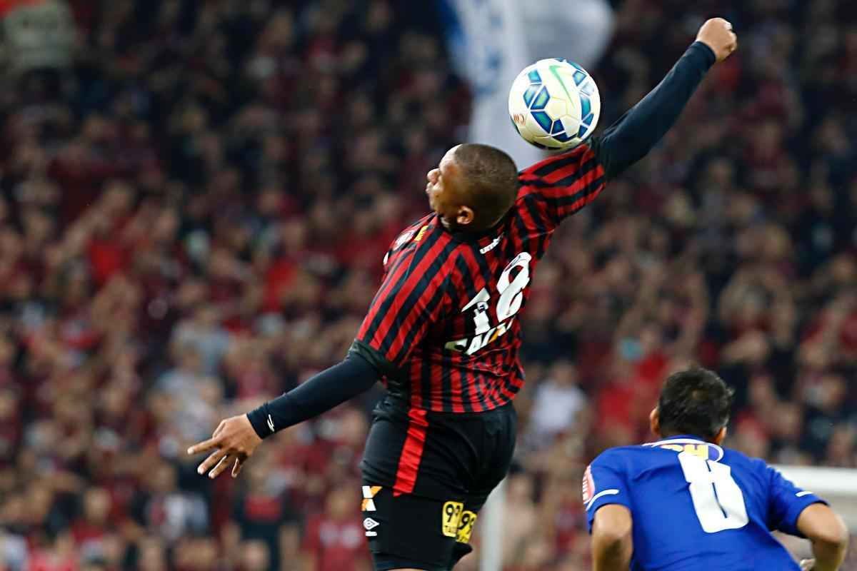 Equipes se enfrentam em jogo vlido pela 30 rodada do Campeonato Brasileiro