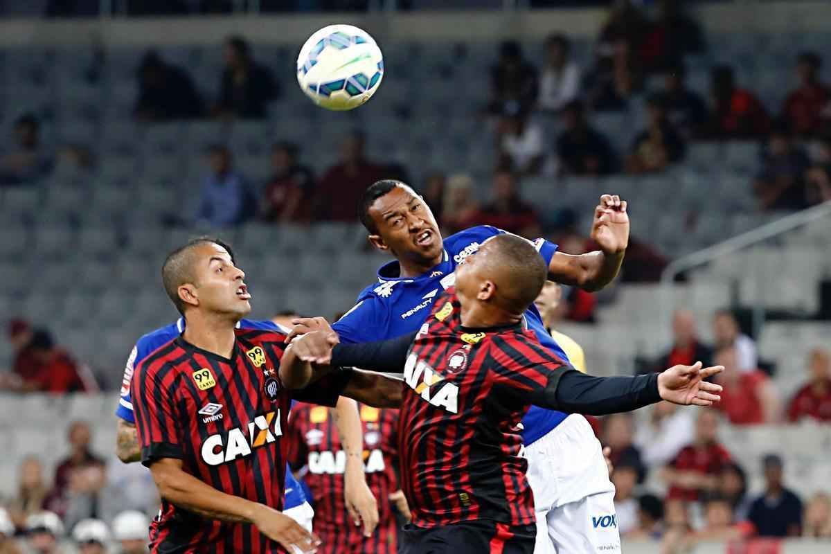 Equipes se enfrentam em jogo vlido pela 30 rodada do Campeonato Brasileiro
