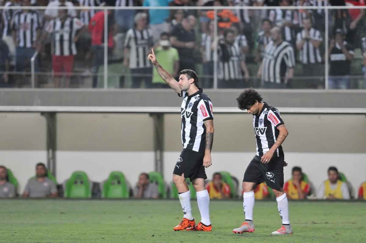 Confira, em detalhes, o gol de Lucas Pratto contra o Internacional