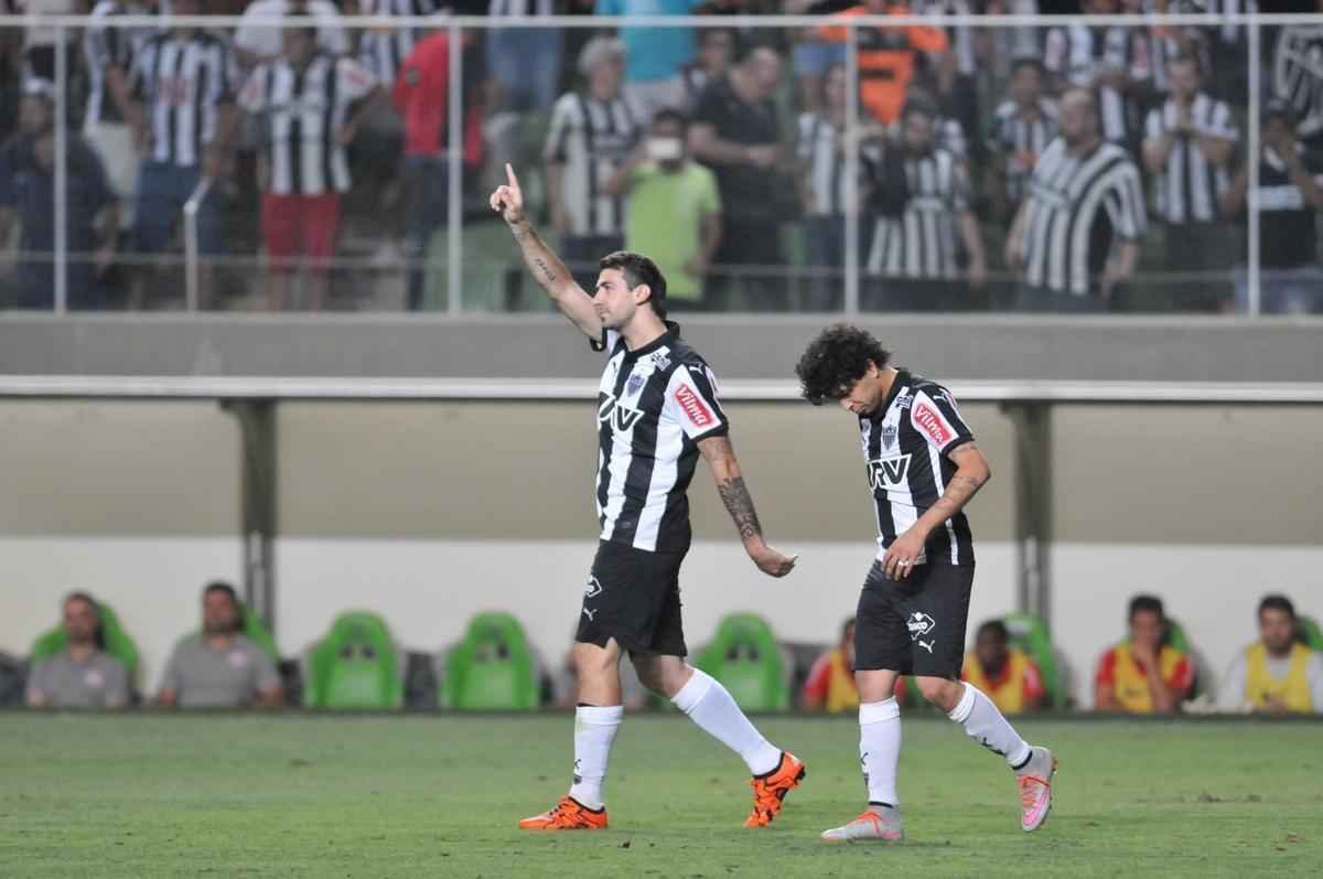 Confira, em detalhes, o gol de Lucas Pratto contra o Internacional
