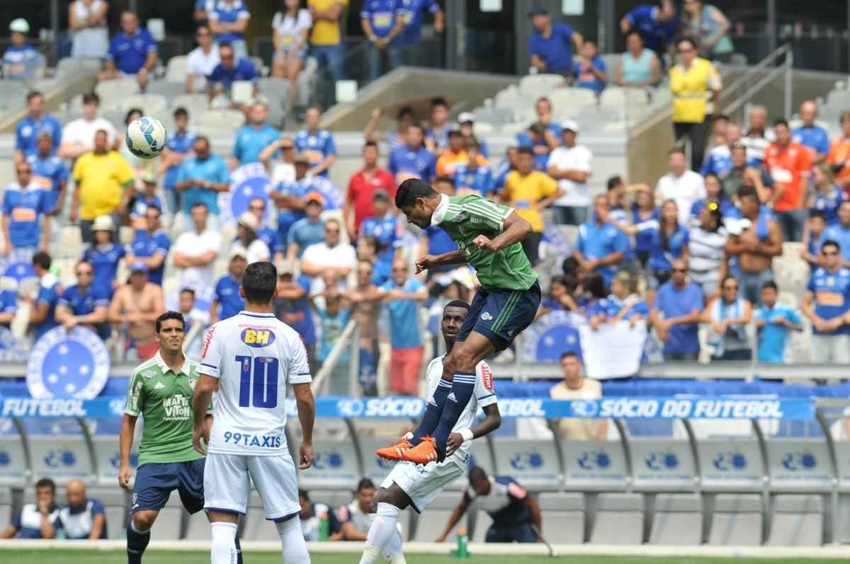 Equipes se enfrentam em partida pela 30 rodada do Campeonato Brasileiro
