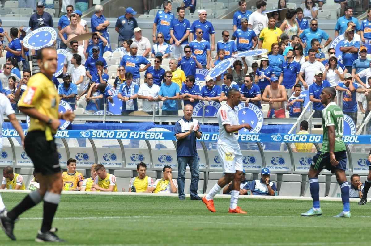 Equipes se enfrentam em partida pela 30 rodada do Campeonato Brasileiro
