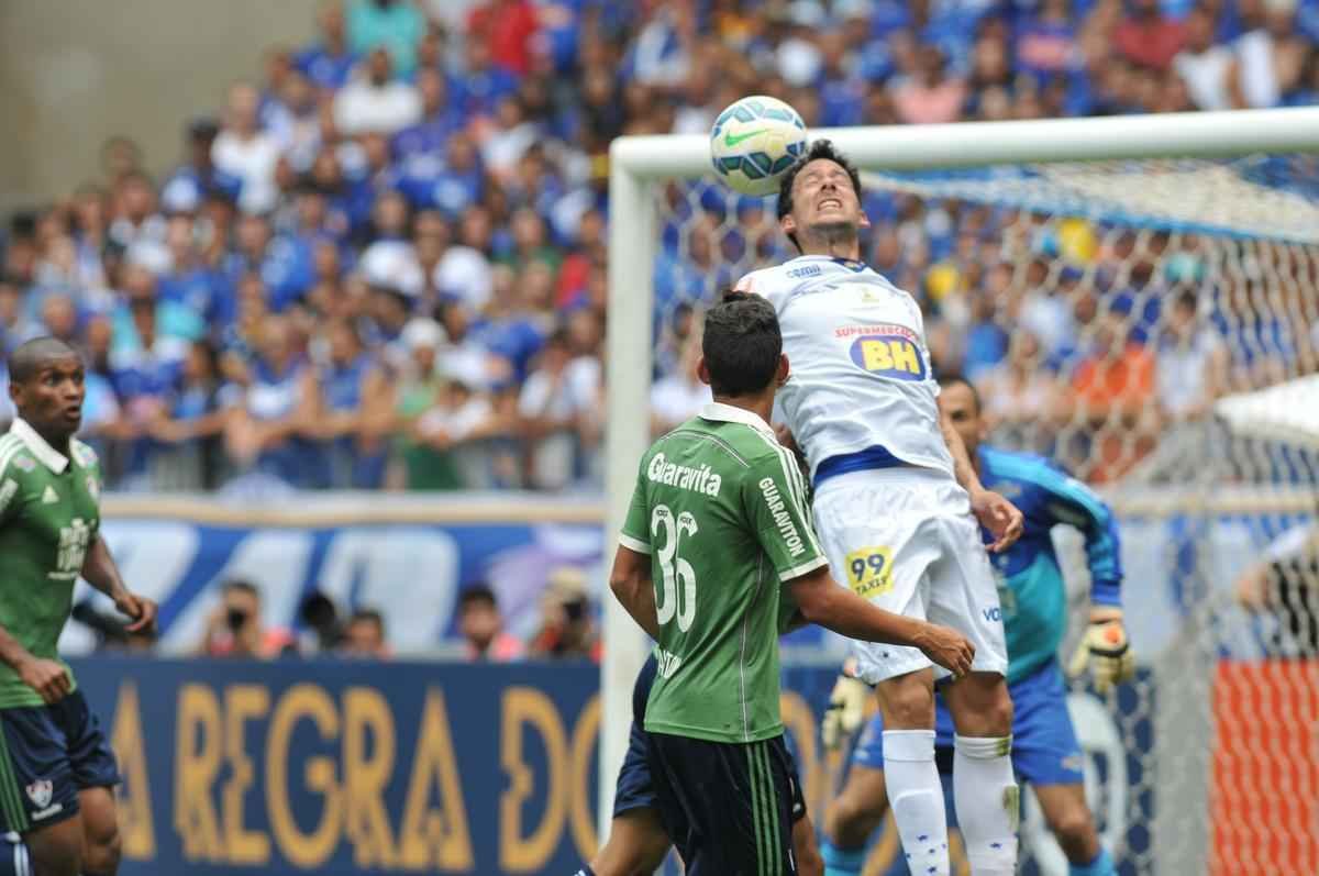 Equipes se enfrentam em partida pela 30 rodada do Campeonato Brasileiro