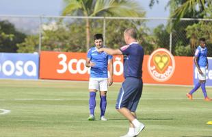 Equipe celeste se prepara para enfrentar o Gois, neste domingo, no estdio Serra Dourada