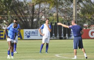 Equipe celeste se prepara para enfrentar o Gois, neste domingo, no estdio Serra Dourada