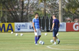 Equipe celeste se prepara para enfrentar o Gois, neste domingo, no estdio Serra Dourada