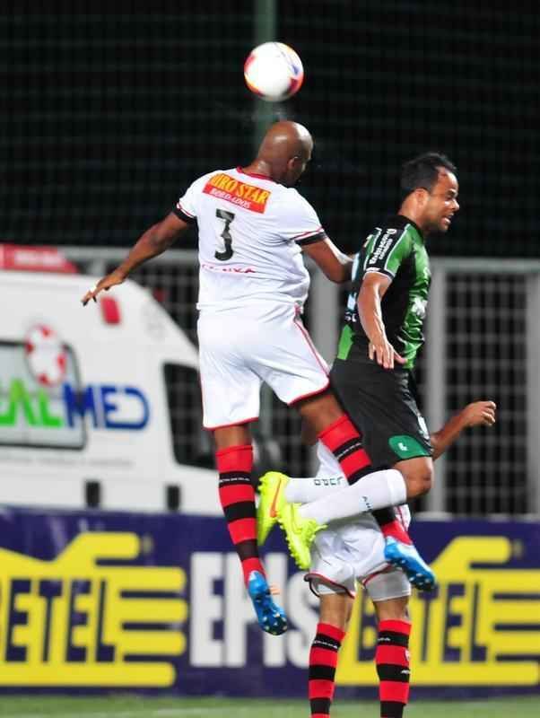 Fotos do jogo entre Amrica e Oeste, no Independncia, pela 32 rodada da Srie B (Ramon Lisboa/EM/D.A Press)