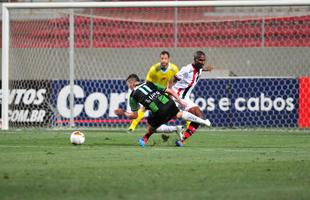 Fotos do jogo entre Amrica e Oeste, no Independncia, pela 32 rodada da Srie B (Ramon Lisboa/EM/D.A Press)