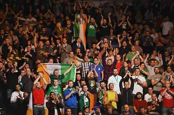 Imagens das lutas e dos bastidores do UFC Fight Night 76 em Dublin, Irlanda