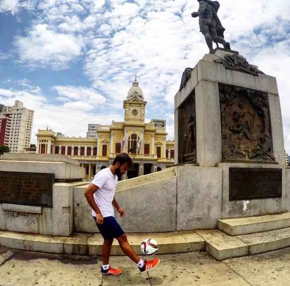 Meia do Cruzeiro passou pela Praa da Liberdade, Praa da Estao, Mirante do Mangabeiras e Pampulha
