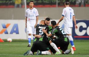 Fotos do jogo entre Amrica e Paysandu no Independncia