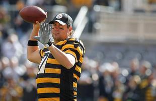 10 - Ben Roethlisberger - Quarterback do Pittsburgh Steelers - 17,245 milhes de dlares