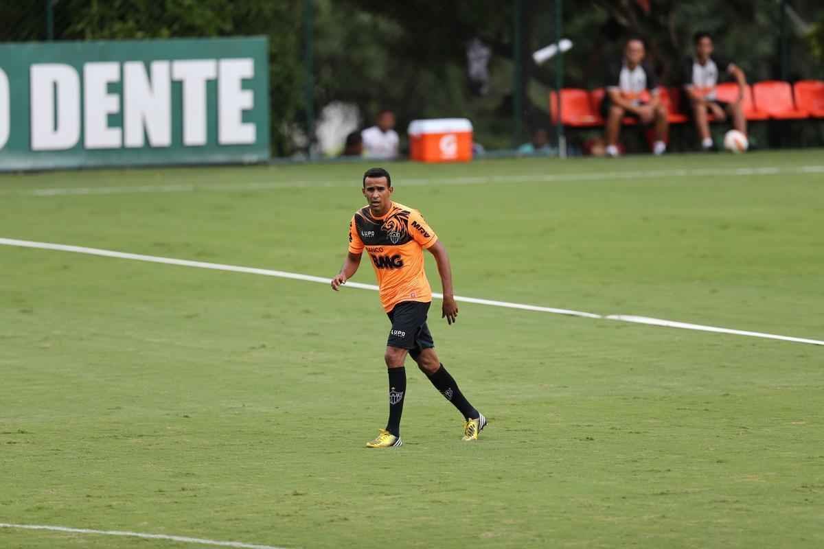 Serginho - Est emprestado ao Vasco at o fim da temporada