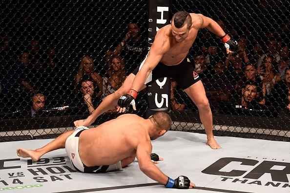 Veja a galeria de fotos do super nocaute de Vitor Belfort