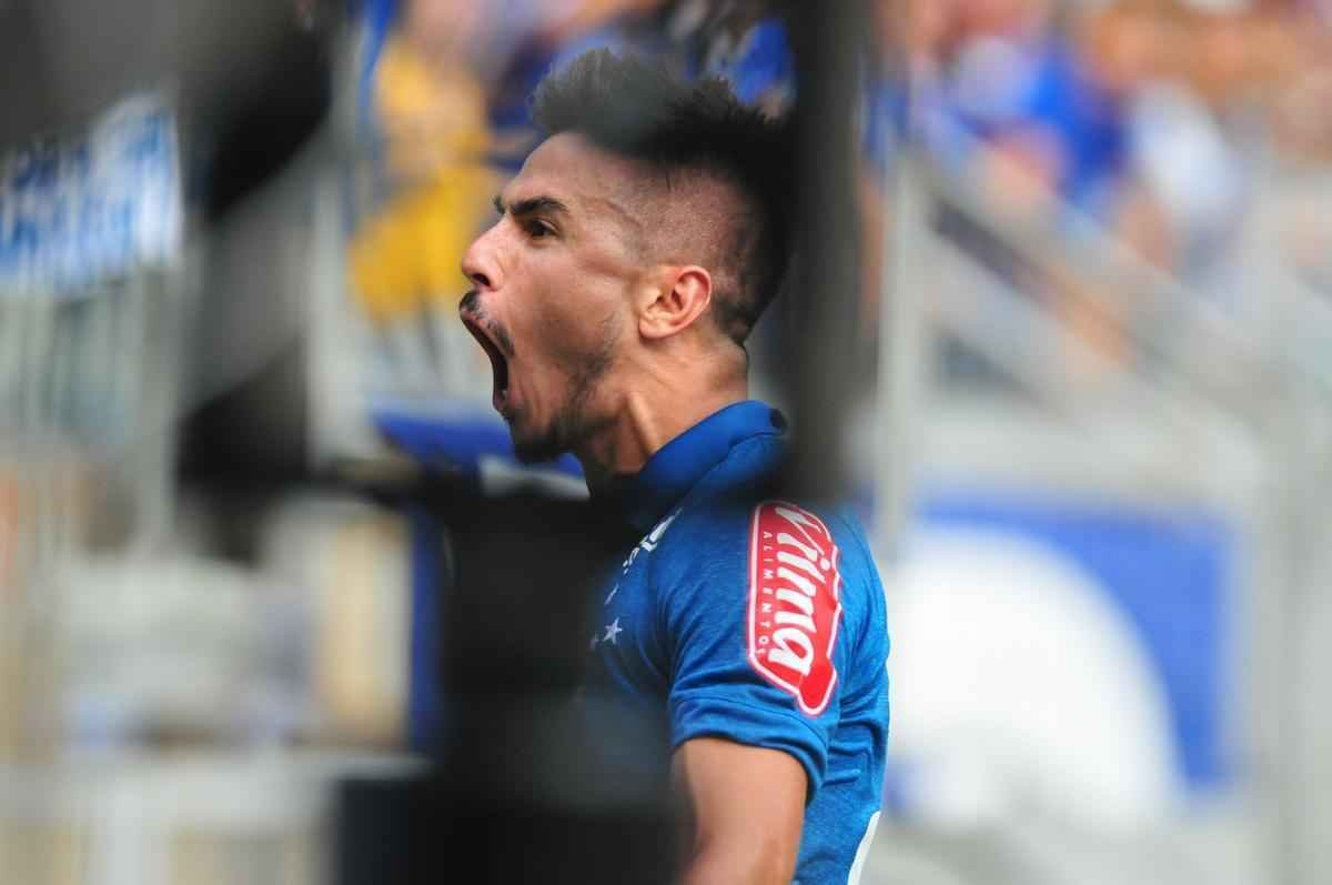 Confira as fotos do jogo entre Cruzeiro e So Paulo no Mineiro