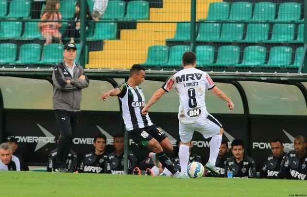 Fotos da vitória do Atlético sobre o Figueirense no Orlando Scarpelli