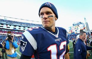 24 - Tom Brady - Quarterback do New England Patriots - 14 milhes de dlares