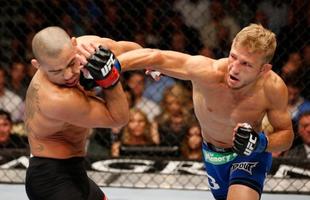 Renan Baro enfrentou TJ Dillashaw em maio de 2014. Ele colocou em jogo o cinturo do peso galo pela segunda vez e a longa invencibilidade na carreira de 33 lutas. O norte-americano demonstrou muita superioridade no duelo, nocauteou o brasileiro no quinto  round e cumpriu a promessa de 'chocar o mundo'