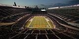 O Soldier Field fica em Chicago, e � a casa do time de futebol americano Chicago Bears. O est�dio tem a capacidade para 63.500 pessoas