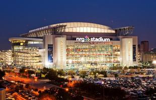 O NRG Stadium  localizado em Houston, no Texas, e tem capacidade para 71.500 pessoas