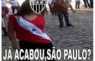Derrota para o So Paulo encerrou as chances de conquista do Galo e prejudicou Cruzeiro em busca por vaga na Libertadores