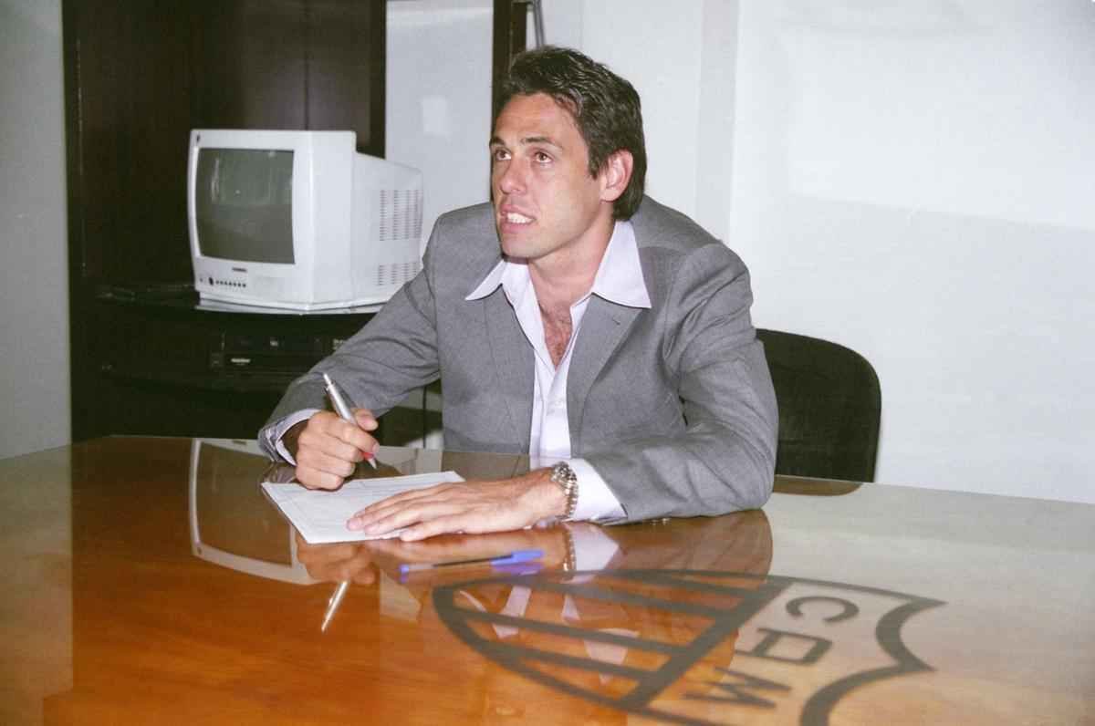 Ex-goleiro Danrlei se aposentou em 2009, no Brasil de Pelotas. Em 2010 foi eleito deputado do Rio Grande do Sul. Em 2014, foi reeleito como o mais votado no estado