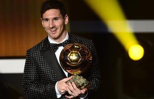 Todas as premiaes de melhor jogador do mundo da Fifa - Lionel Messi foi eleito o melhor jogador do mundo de 2012, a quarta vez consecutiva. O argentino superou Cristiano Ronaldo e Andrs Iniesta