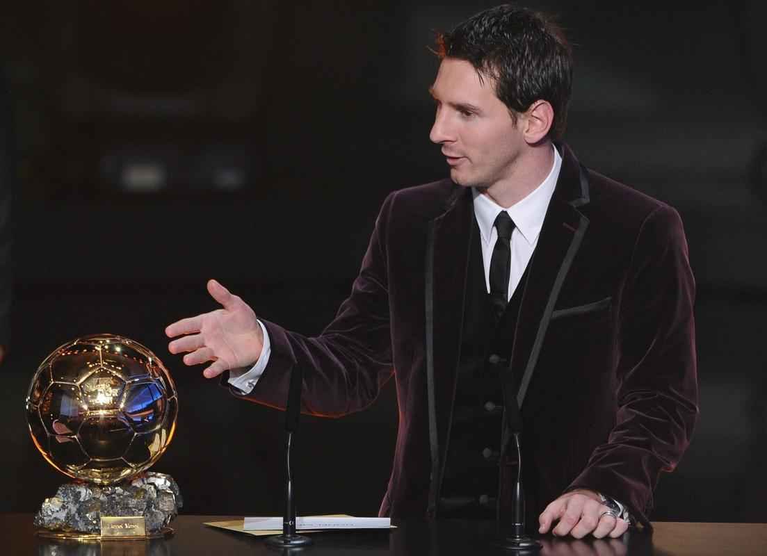 Todas as premiaes de melhor jogador do mundo da Fifa - Lionel Messi foi eleito o melhor jogador do mundo de 2011. O argentino superou Cristiano Ronaldo e Xavi Hernndez