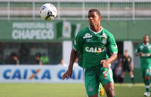 Bruno Rangel (atacante): com mais de 100 jogos pela Chapecoense e 57 gols anotados, o jogador tende a permanecer no clube catarinense.