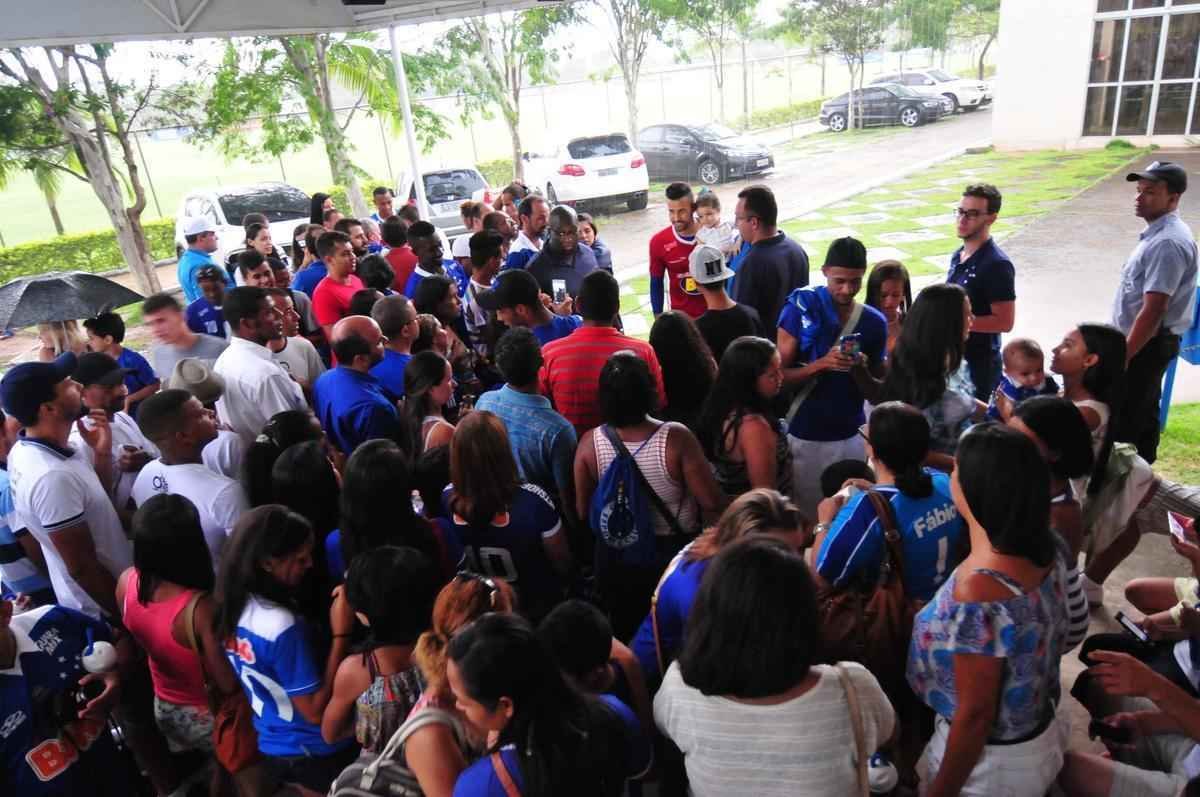 Moradores de Bento Rodrigues ficaram emocionados com o carinho recebido na Toca da Raposa II