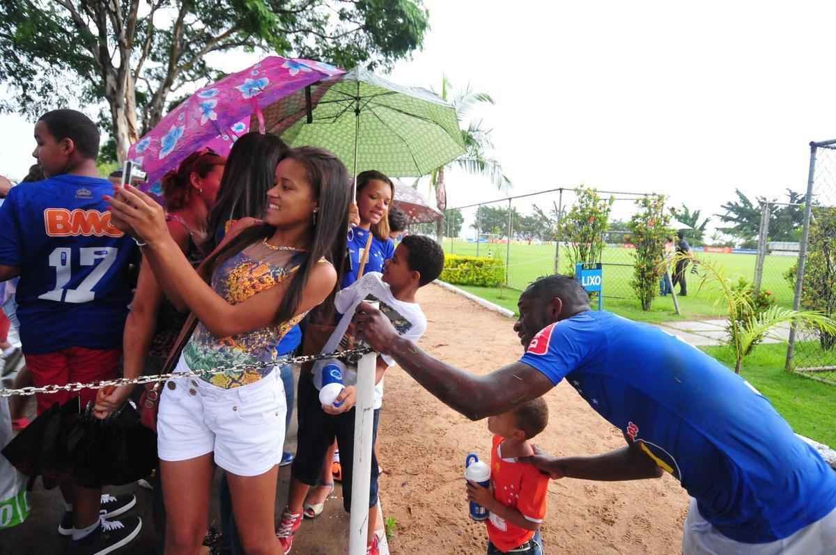 Moradores de Bento Rodrigues ficaram emocionados com o carinho recebido na Toca da Raposa II
