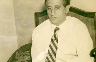 O uruguaio Ondino Vieira, que dirigiu o Atltico entre 1954 e 1955