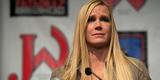 Holly Holm  recebida por multido em Albuquerque