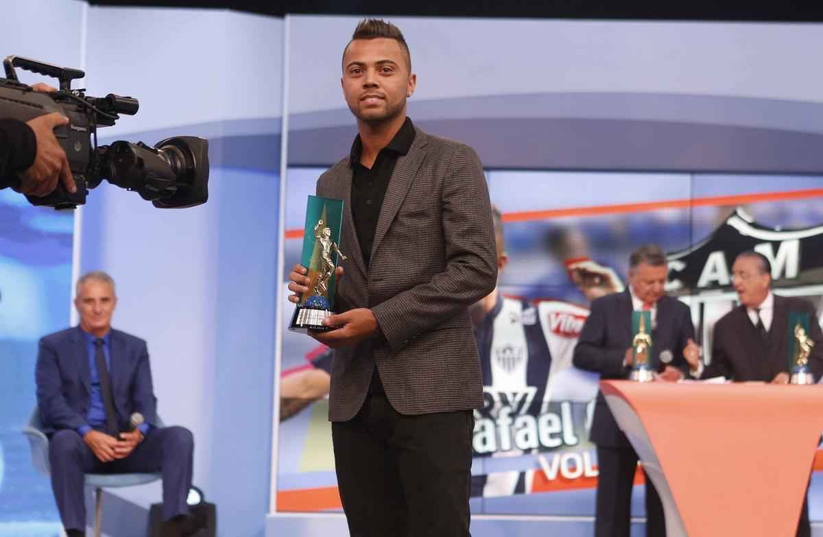 Rafael Carioca (volante)