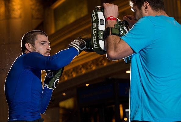 Jim Miller, que enfrenta Michael Chiesa