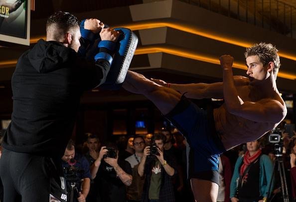 Sage Northcutt, que enfrenta Cody Pfister