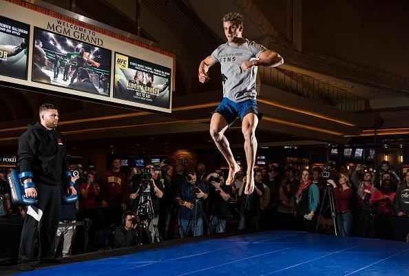 Sage Northcutt, que enfrenta Cody Pfister