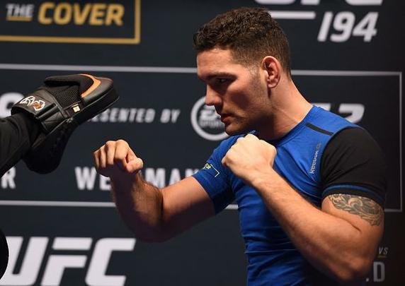 Imagens do treino aberto do UFC 194 - O campeão peso médio, Chris Weidman