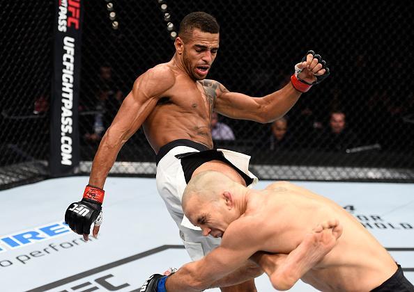 Danny Roberts venceu Nathan Coy por finalizao no primeiro round