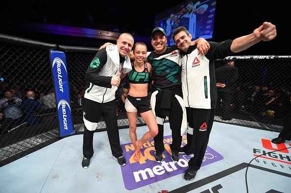 Em confronto entre tops do peso palha, Rose Namajunas domina Paige VanZant e vence por finalizao, a 2min25seg do quinto round