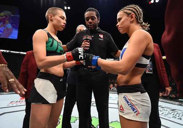 Em confronto entre tops do peso palha, Rose Namajunas domina Paige VanZant e vence por finalizao, a 2min25seg do quinto round