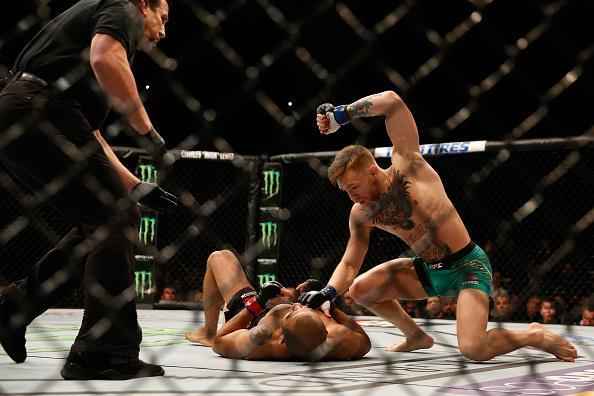 Imagens do incrvel nocaute de Conor McGregor sobre Jos Aldo