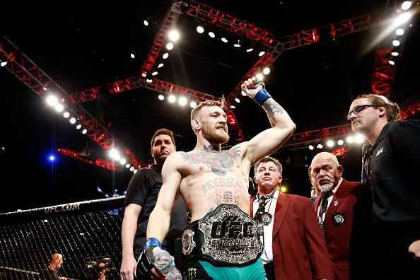 Imagens do incrvel nocaute de Conor McGregor sobre Jos Aldo