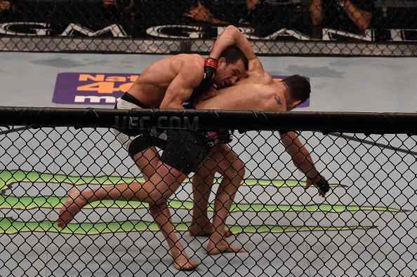 Fotos da batalha entre Luke Rockhold e Chris Weidman