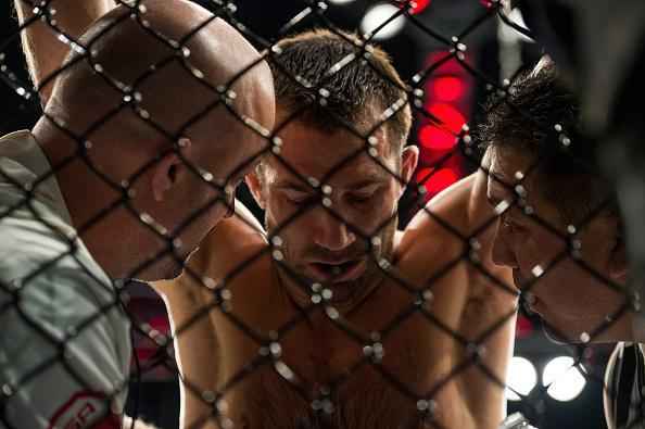 Fotos da batalha entre Luke Rockhold e Chris Weidman