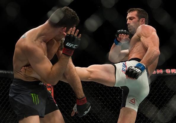 Fotos da batalha entre Luke Rockhold e Chris Weidman