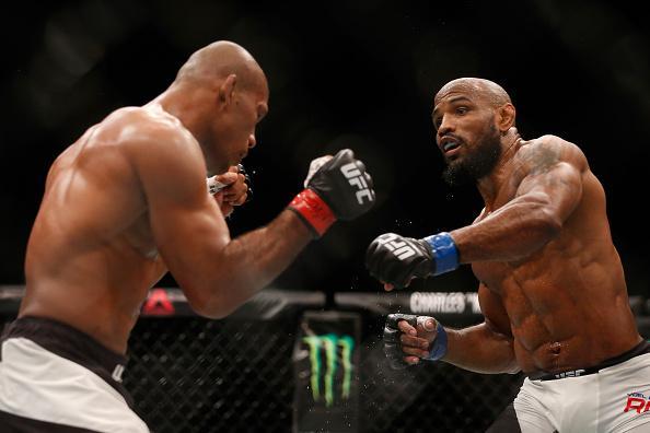 Imagens da polmica derrota de Ronaldo Jacar no UFC 194